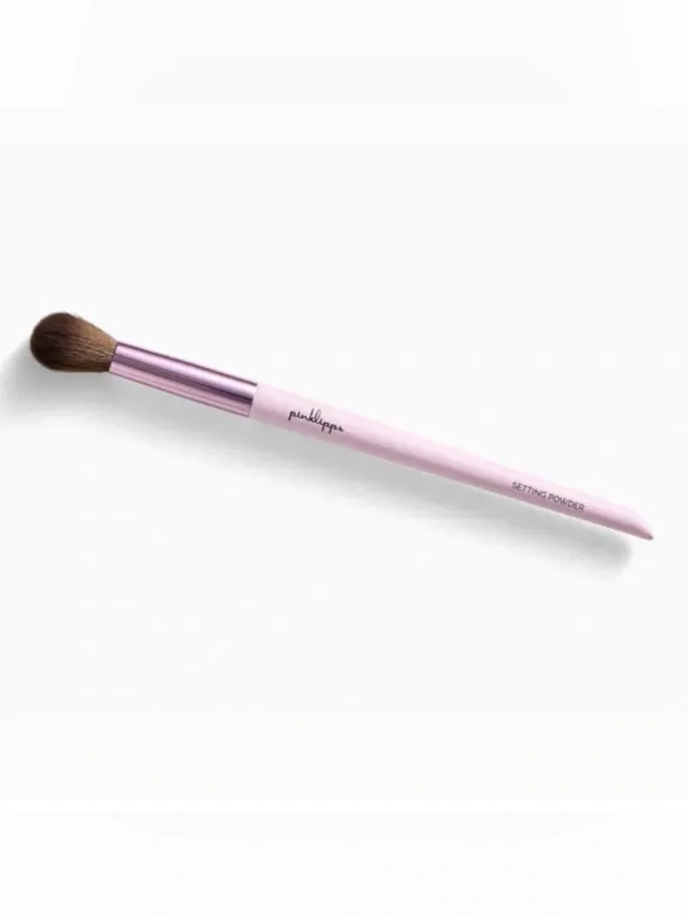 Soft Pink Blending Brush with Rose Ferrule setting powder
